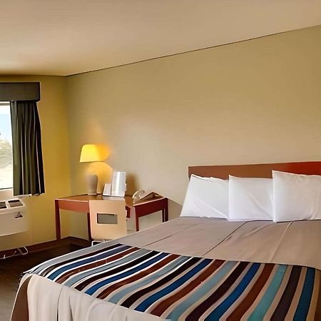 Inn At Rohnert Park Buitenkant foto