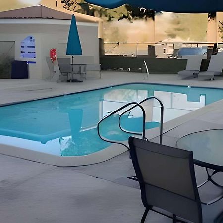 Inn At Rohnert Park Buitenkant foto