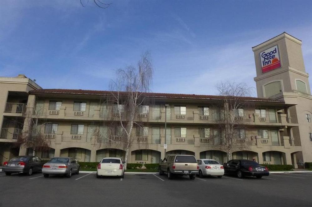 Inn At Rohnert Park Buitenkant foto