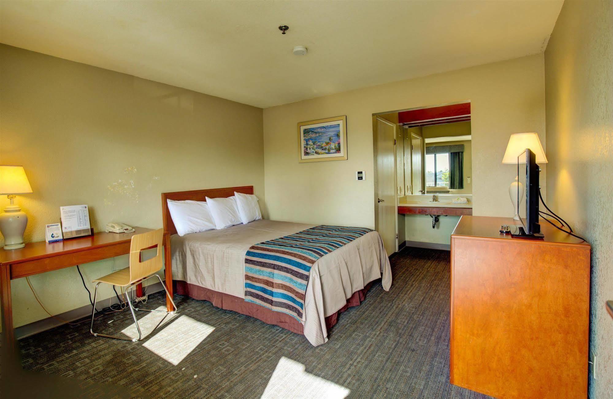 Inn At Rohnert Park Buitenkant foto