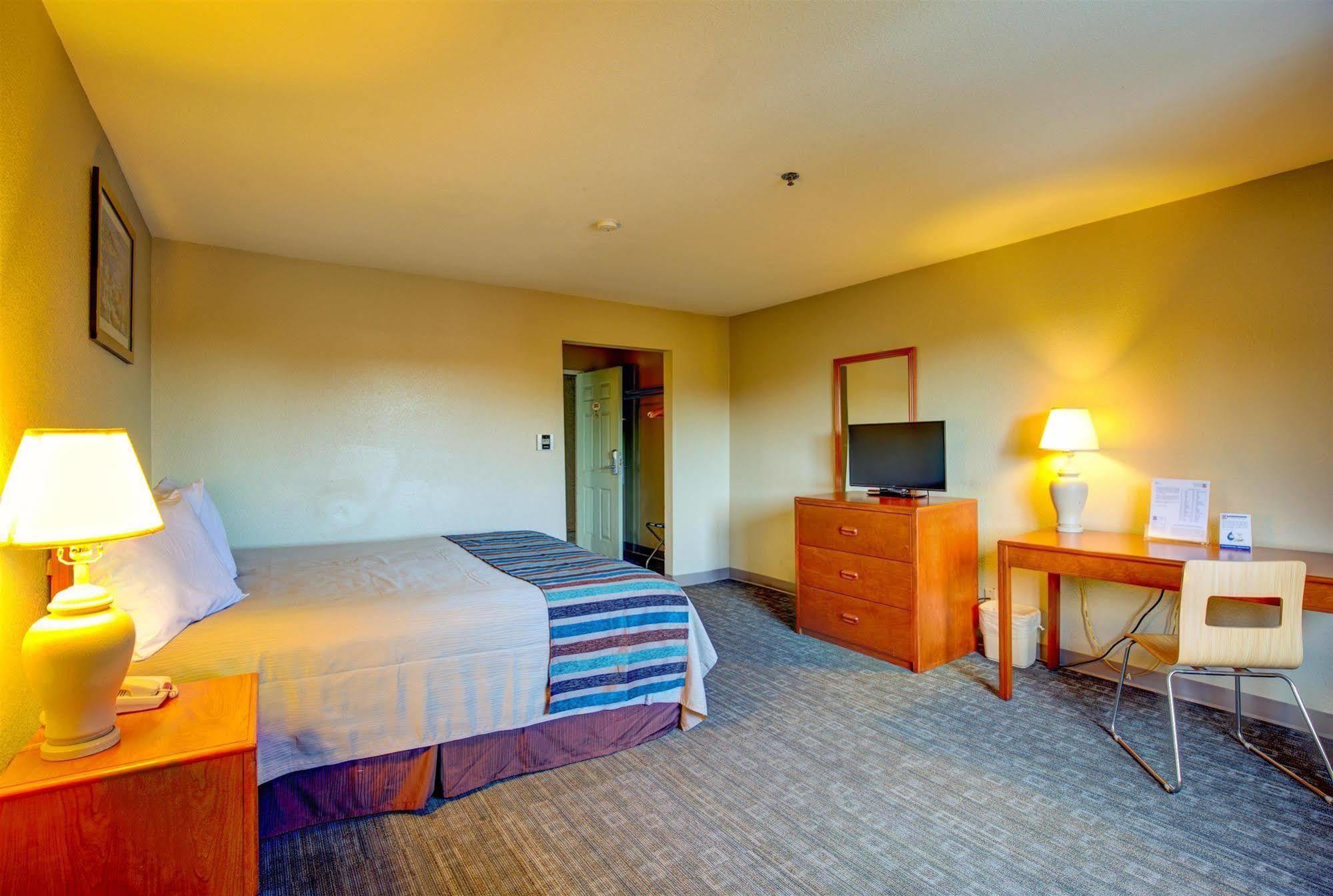Inn At Rohnert Park Buitenkant foto
